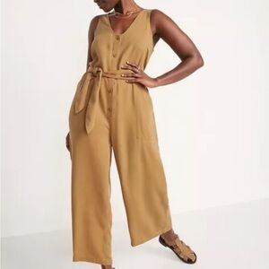 OLD NAVY butter toffee Tan Sleeveless Button-Down wide leg Jumpsuit lagenlook M